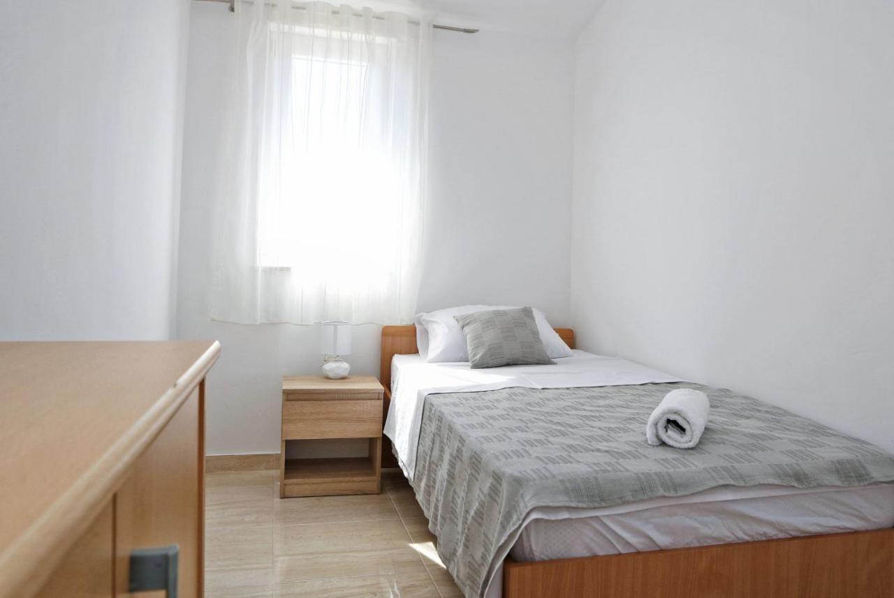 Apartmani Cili Miletici Ngoại thất bức ảnh